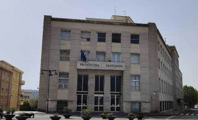Provincia di Nuoro, la denuncia: 