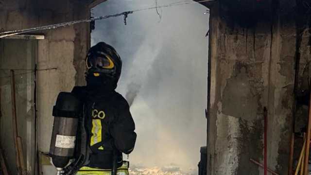 Casa in fiamme a Quartu, tra le possibili cause un elettrodomestico surriscaldato