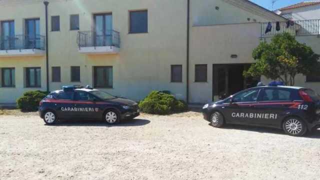Migranti contro l'acqua razionata, il sindaco di Villanovaforru: 