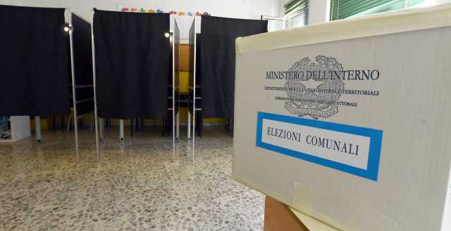 Urne chiuse, inizia lo spoglio nei 148 comuni sardi: occhi puntati su Quartu, Sestu e Porto Torres
