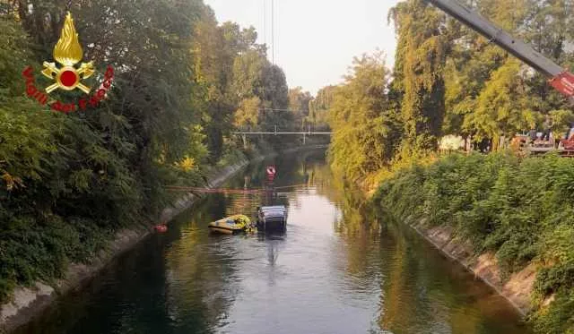 Ragazzi morti nell'auto caduta nel canale, il conducente: