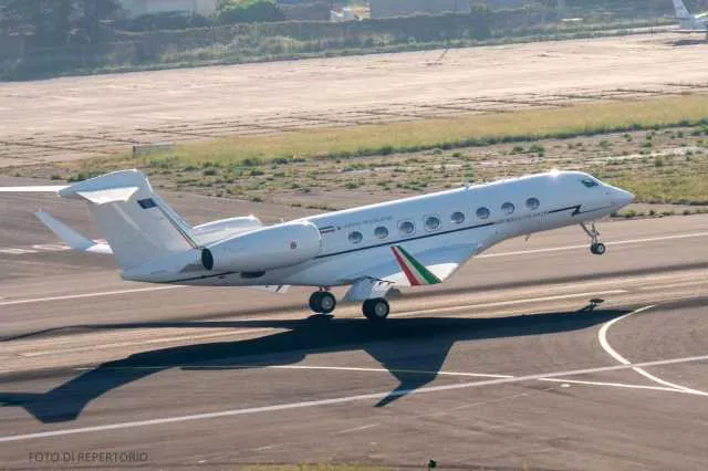 Olbia, bimbo di 8 anni in pericolo di vita: trasportato a Genova con un volo dell'Aeronautica