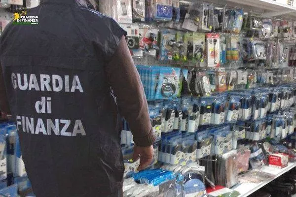 Guardia Di Finanza Nuoro Sassari, frode fiscale da 20 milioni con lo scontrino