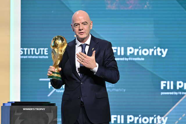 Uefa contro la Fifa di Infantino, tutte le federazioni boicottano le competizioni: "No a privatizzazione"