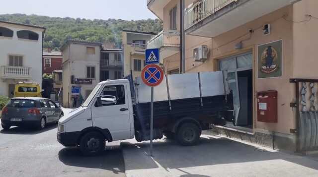 Assalto al Postamat di Mamoiada, l'ufficio resterà chiuso per più di un mese "per ripristinare l'agibilità dei locali"