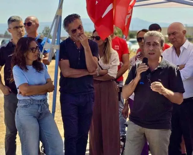 Protesta Macchiareddu Cagliar4i Macchiareddu rischia nuova crisi industriale, i sindacati: