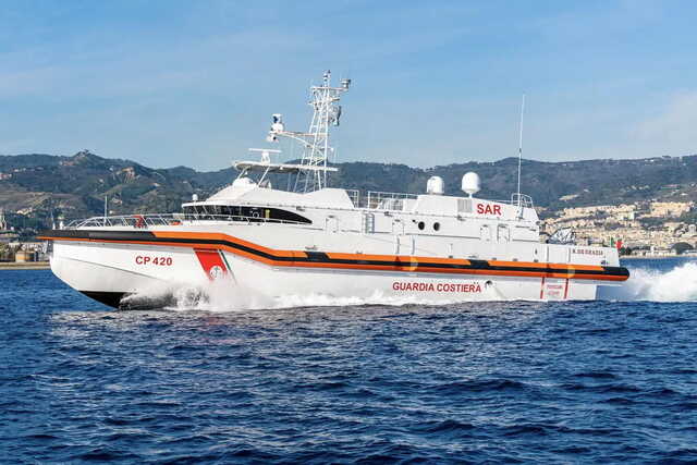 Tragedia ad Andora, bagnino e turista muoiono in mare: salva una donna 