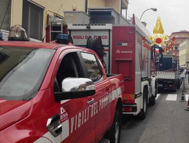Cagliari, palazzina pericolante in via Falzarego: evacuate alcune famiglie