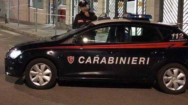 Cagliari, usa una carta di credito rubata e aggredisce i carabinieri: arrestato un nordafricano