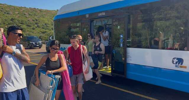 In due mesi 14mila passeggeri hanno viaggiato sui bus diretti alle spiagge di Quartu: "Vogliamo che questa linea estiva diventi strutturale"