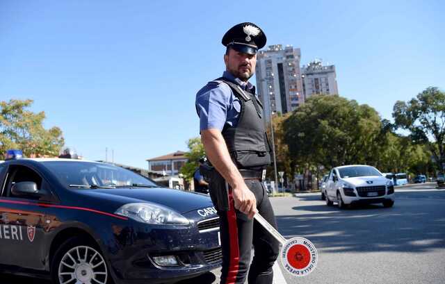 Sanluri, due chili di cocaina in auto e 16mila euro a casa: arrestato 46enne