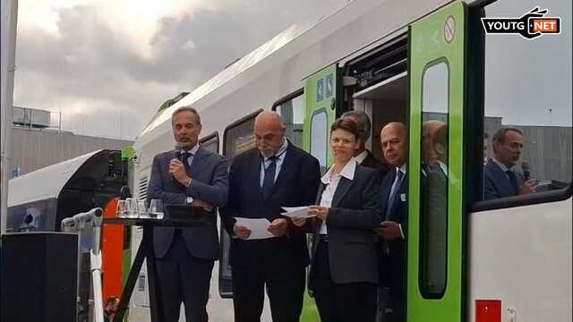 Il primo treno a idrogeno dell'Arst presentato a Berlino: "Siamo un'azienda all'avanguardia"