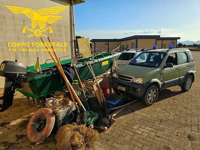 Pesca irregolare nella laguna di Santa Gilla a Cagliari, scattano le sanzioni
