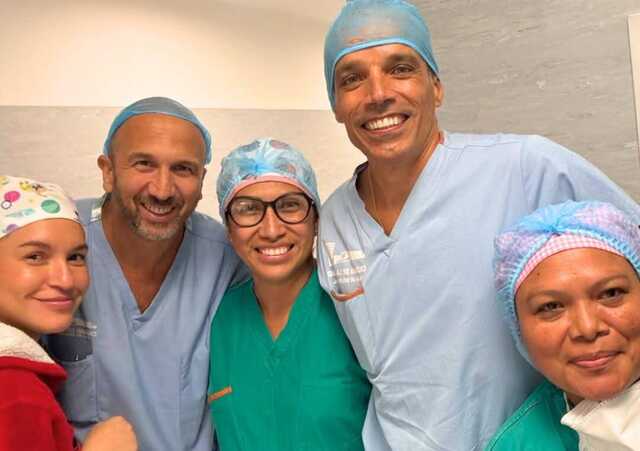 Il chirurgo ortopedico cagliaritano Paolo Sassu vola a Panama per salvare il braccio a un bimbo di 8 anni: dieci ore di intervento
