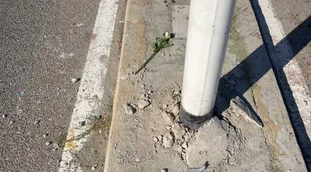 Due vite spezzate a soli 18 anni e una rosa bianca nel punto del terribile schianto sul litorale del Poetto (Video)