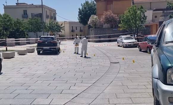 Roberto Arzu evade dai domiciliari: caccia all'uomo per uno dei fratelli accusati di spaccio e omicidio 