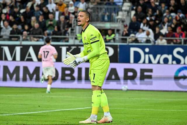Cagliari-Bologna, le formazioni ufficiali: Massolin parte titolare, Mina in panchina