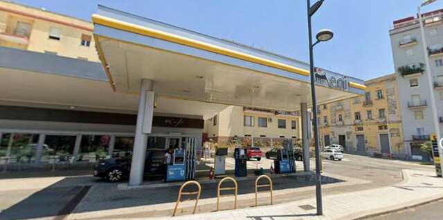Caro carburanti, sindacati in protesta domani a Cagliari: appuntamento all'Eni di Sant'Avendrace