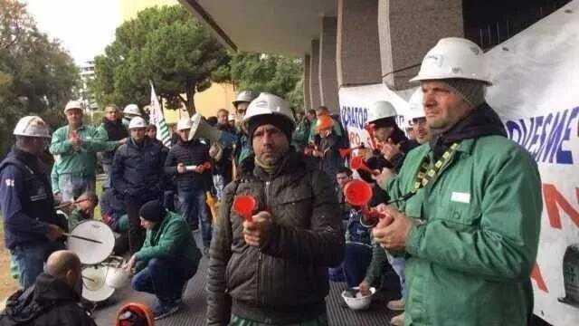 Eurallumina a Portovesme: dal ministero sei milioni per arrivare a fine anno. "Incontro complesso"
