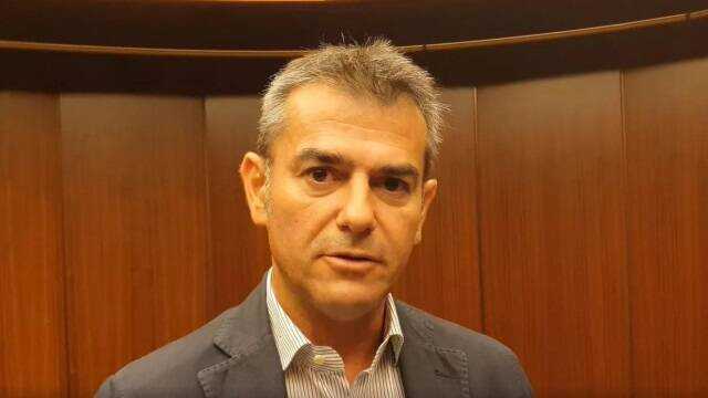 Topi e insetti nelle scuole, Milia chiama e Zedda risponde: "Convocherò una conferenza metropolitana"