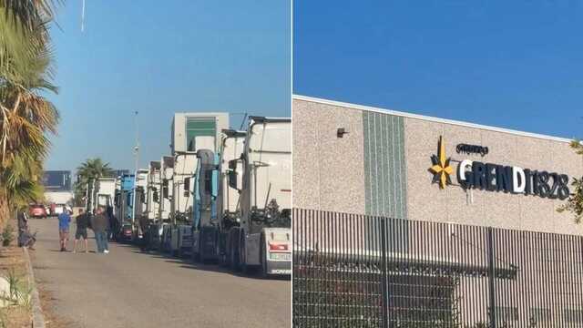 Le cinghie del carico hanno ceduto e i tubi lo hanno travolto: così è morto l’autotrasportatore a Porto Canale
