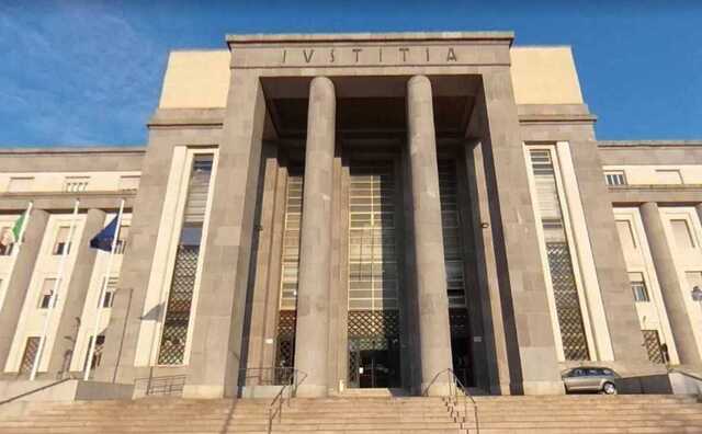 Cagliari, dodicenne abortisce e racconta di essere stata stuprata: arrestato il padre 