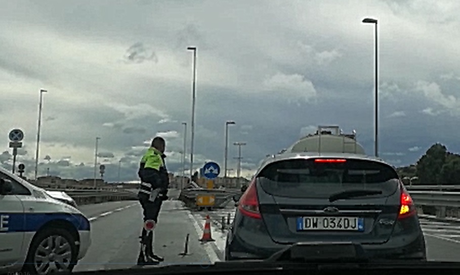 Asse Mediano Chiuso Al Traffico