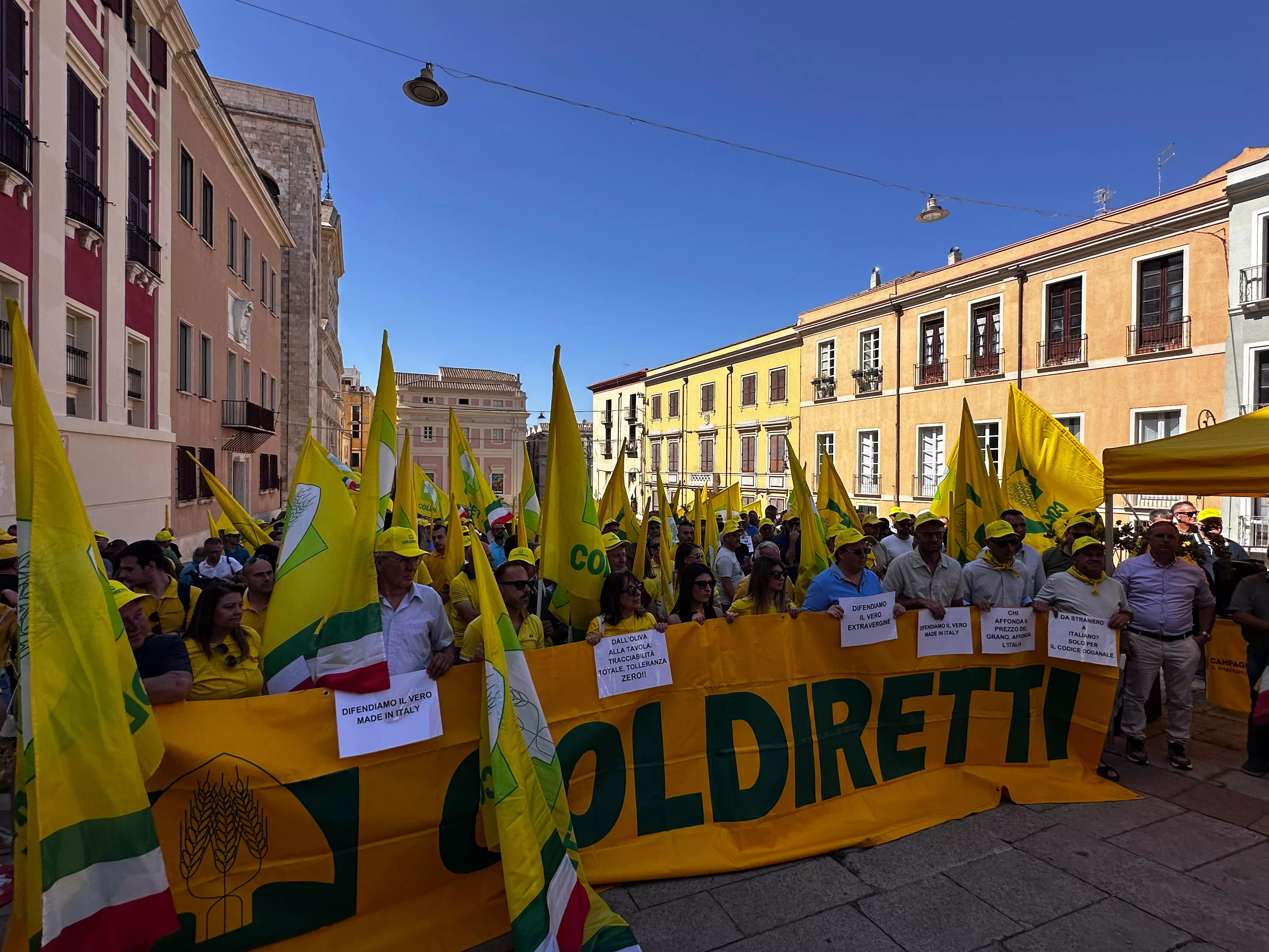 Coldiretti in piazza a Cagliari: