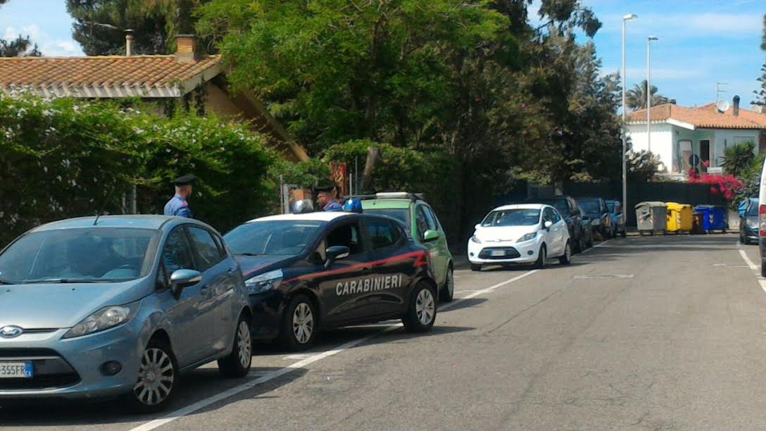Donna Morta In Casa Poetto