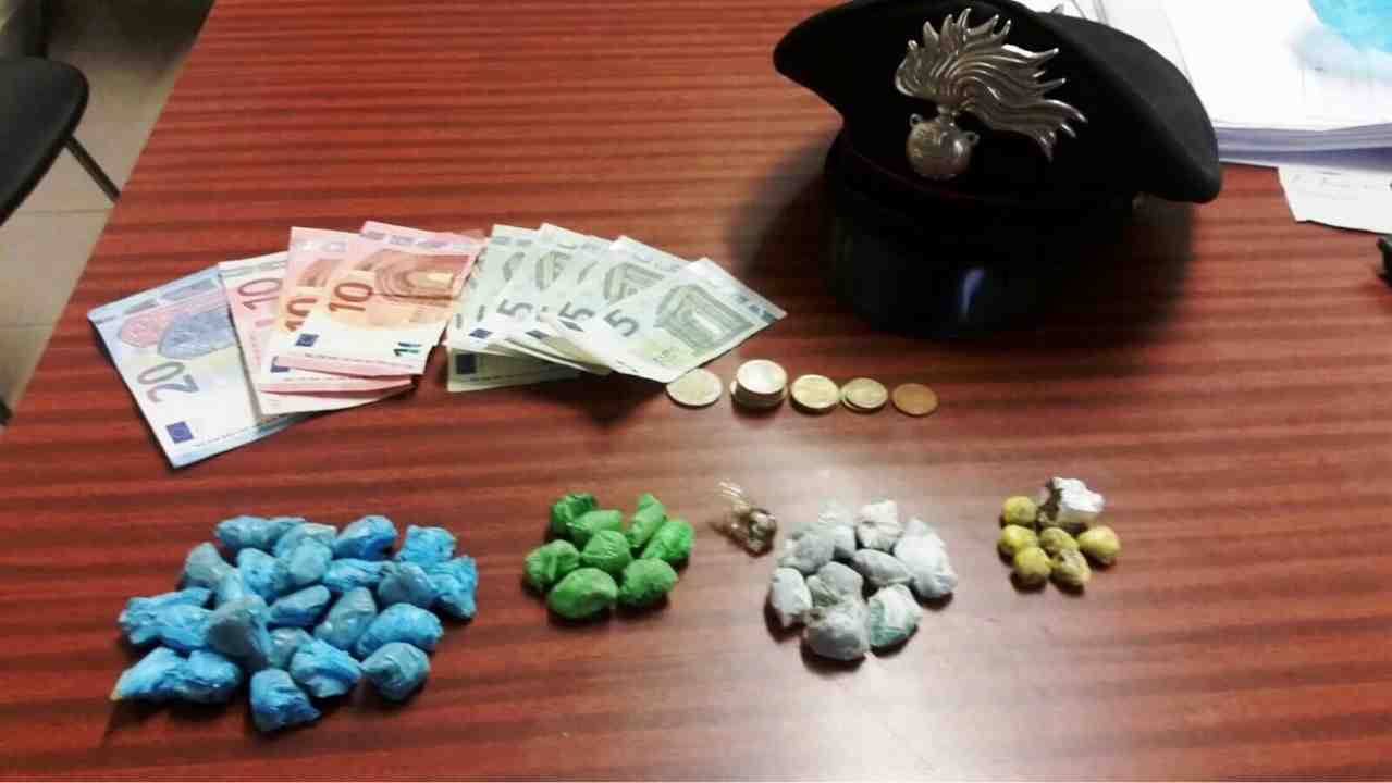 Droga Minorenne Carabinieri