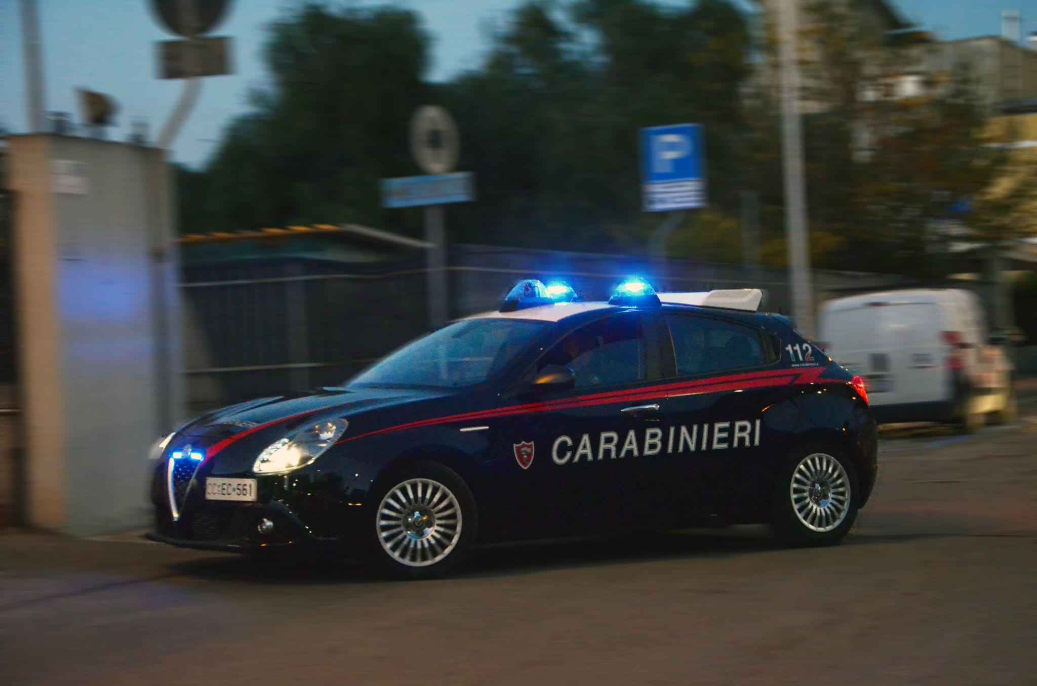Sanluri, viaggiava sulla sua auto ma era in fermo amministrativo: 61enne minaccia i carabinieri