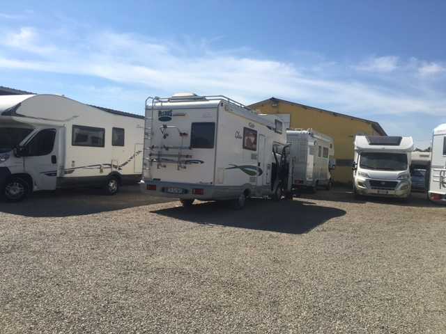 Camper-2