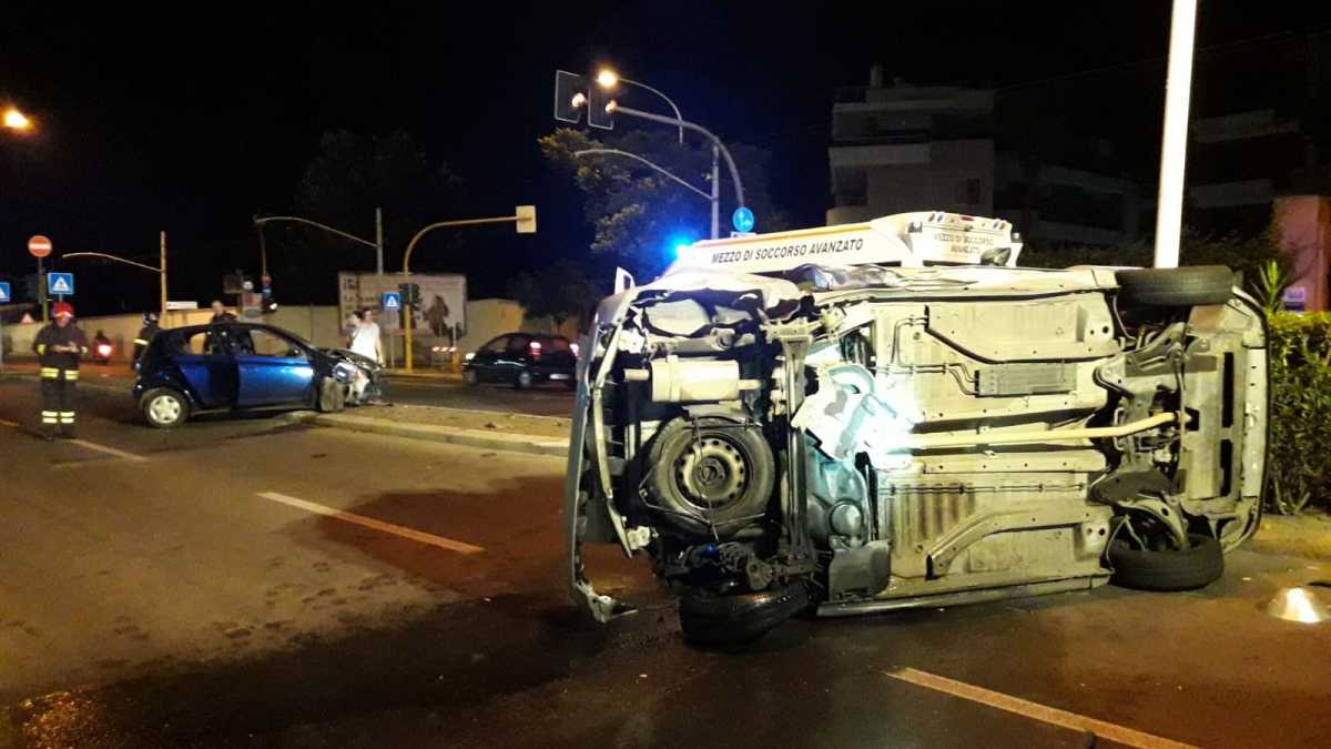 viale-poetto-incidente