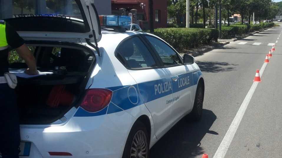 Polizia-municipale-viale-Poetto-stretta