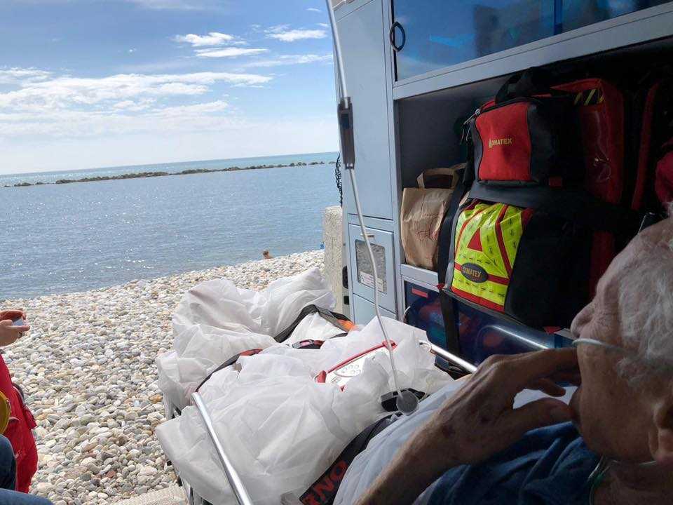 ambulanza-croce-rossa