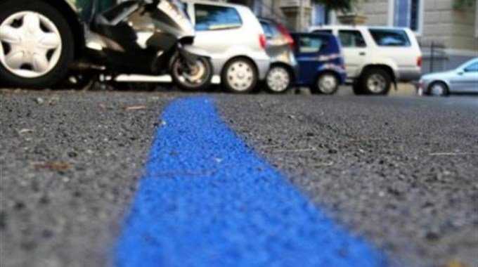 strisce-blu-parcheggi