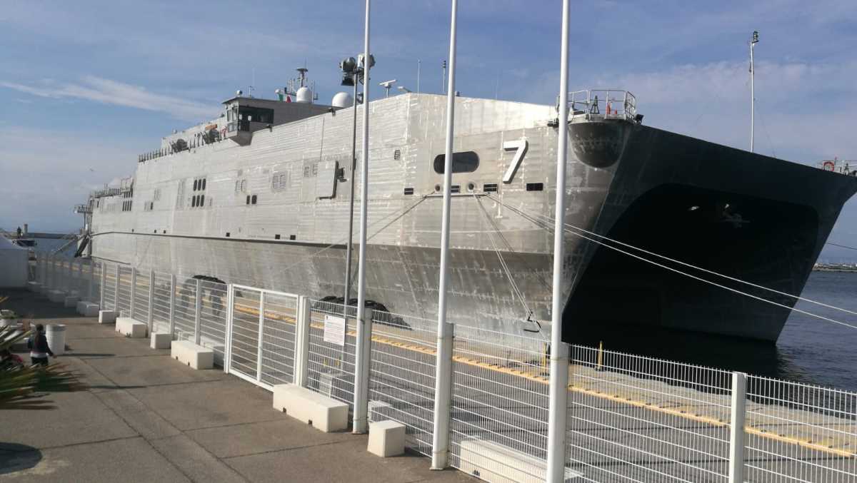 Nave-americana-Cagliari