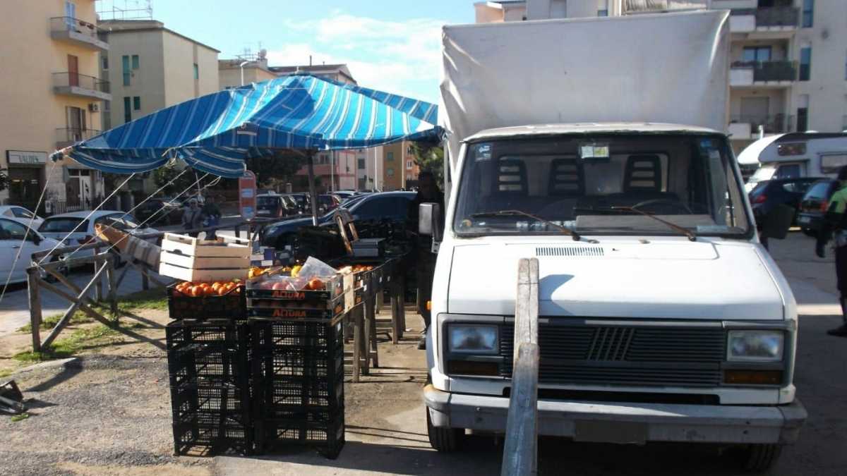 Ambulanti-municipale-Cagliari-2