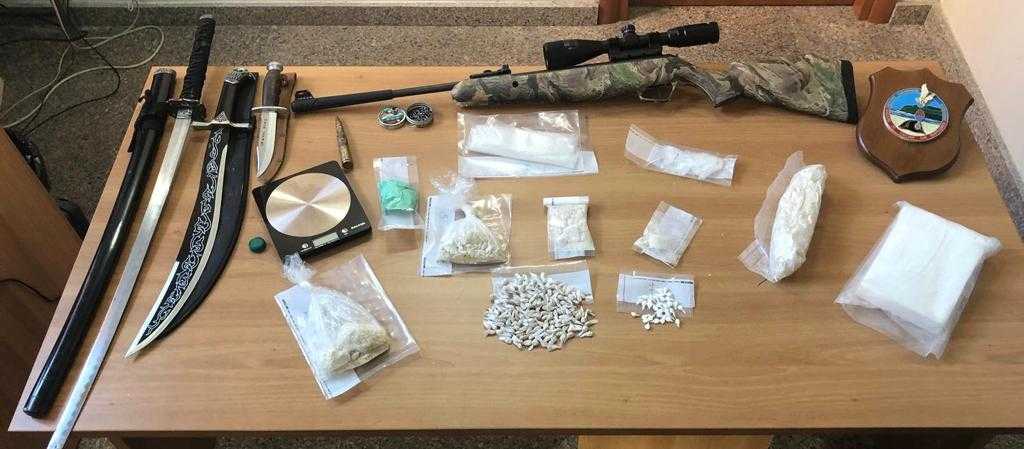 carabinieri-armi-e-droga-s-elia