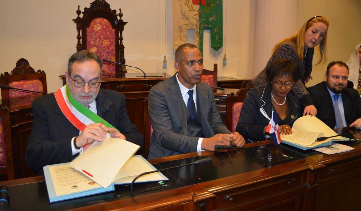 Firma-del-Patto