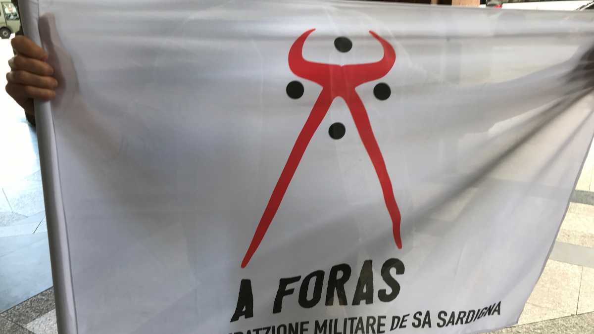 a-foras