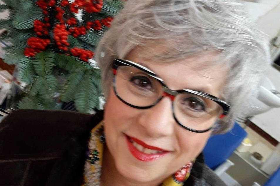 angela-nonnis