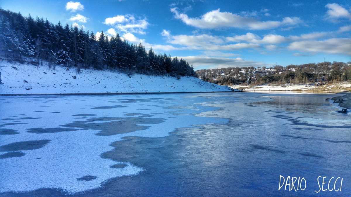 Lago-Govossai-Ghiacciato