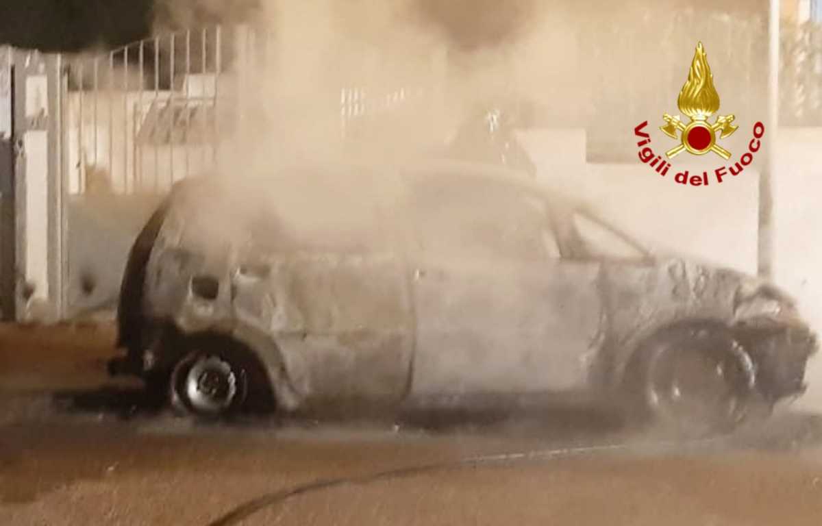 auto-incendiate-quartu-2