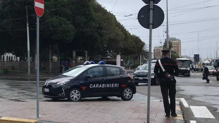 Carabinieri-piazza-Mattotti