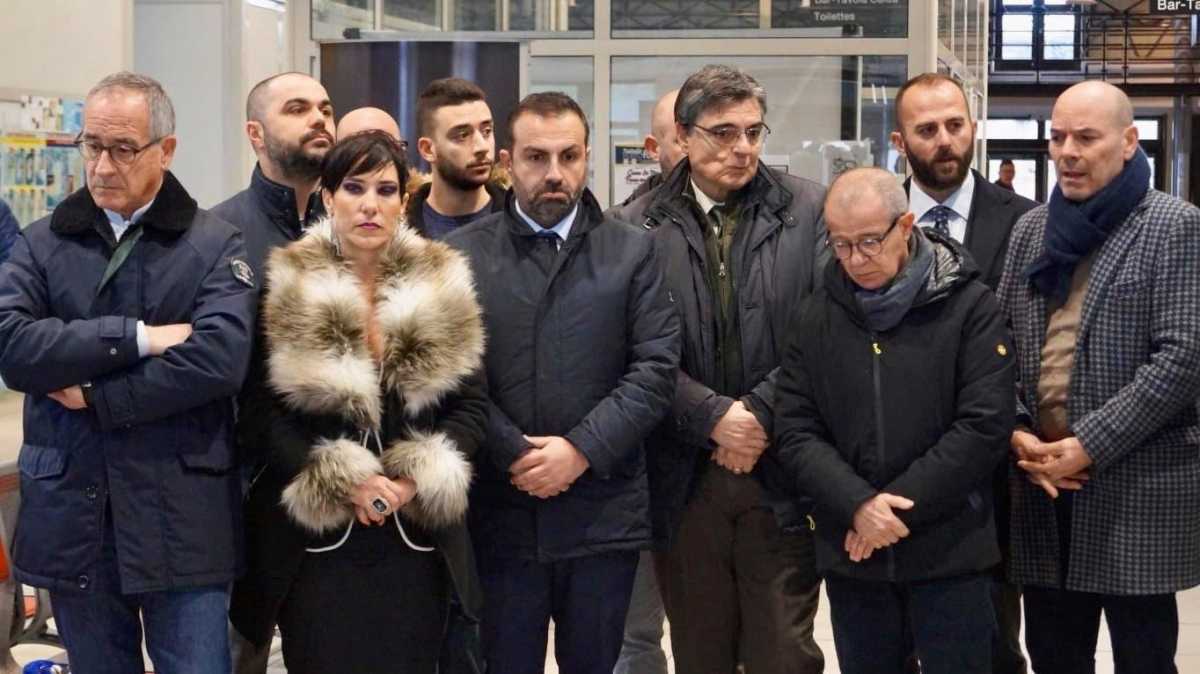 Consiglieri-regionali-protesta-caro-tariffe