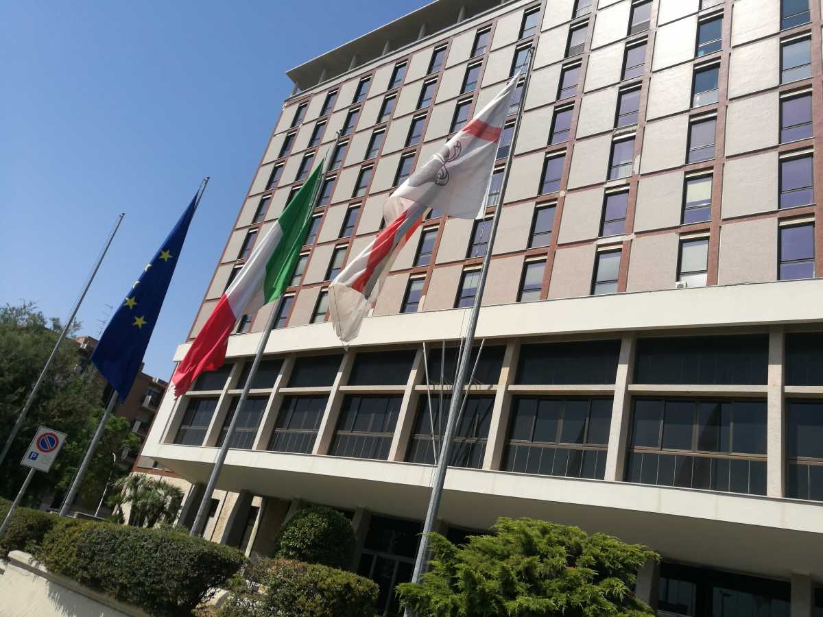 Viale-Trento-palazzo-della-Regione-2