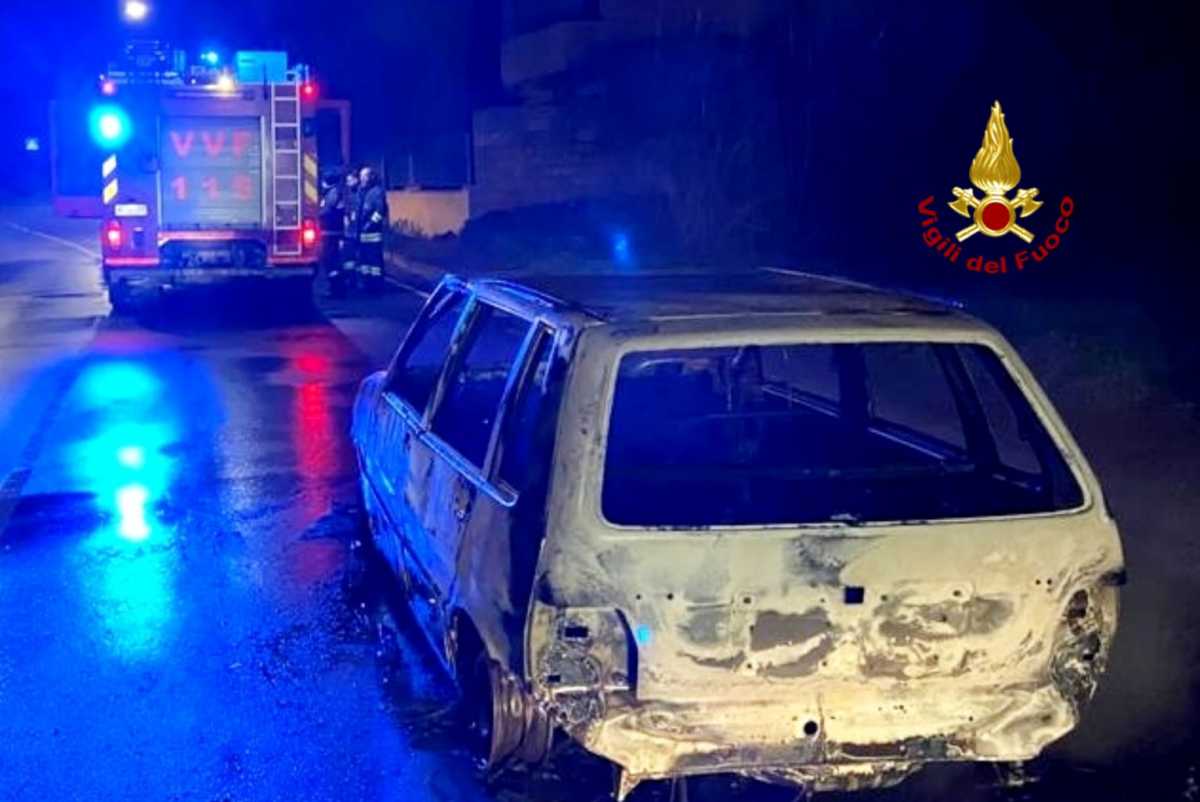 auto-incendiate-quartu-dolia