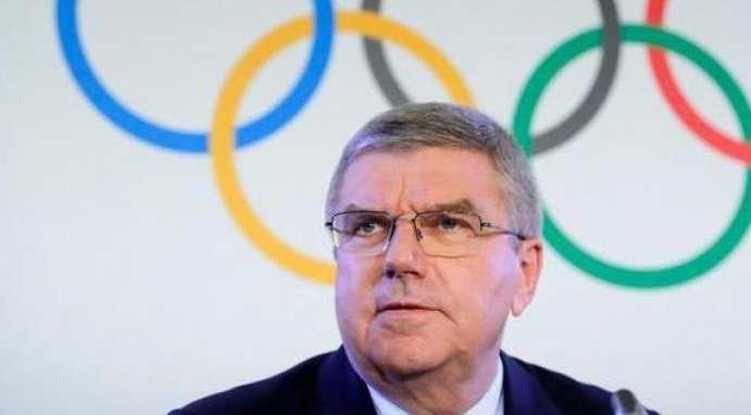 000558C2-il-presidente-del-cio-thomas-bach