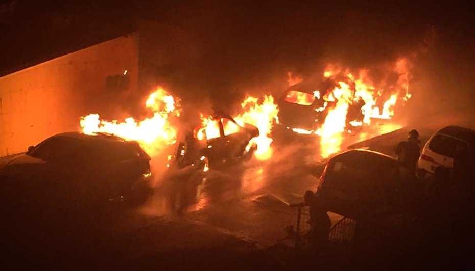 Incendio-auto-sinnai